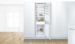 Встраиваемый холодильник Bosch KIS86AF20R