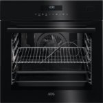 Духовой шкаф AEG BSE 774220 B